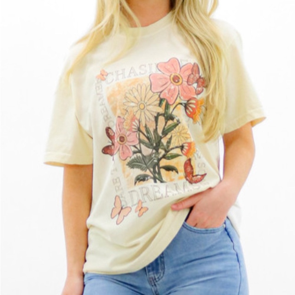 Comfort Colors Yellow Graphic Short Sleeve Tee